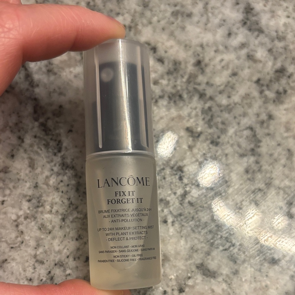 Lancome Fix It Forget It Makeup Setting Mist Travel Size 0.3 fl oz / New